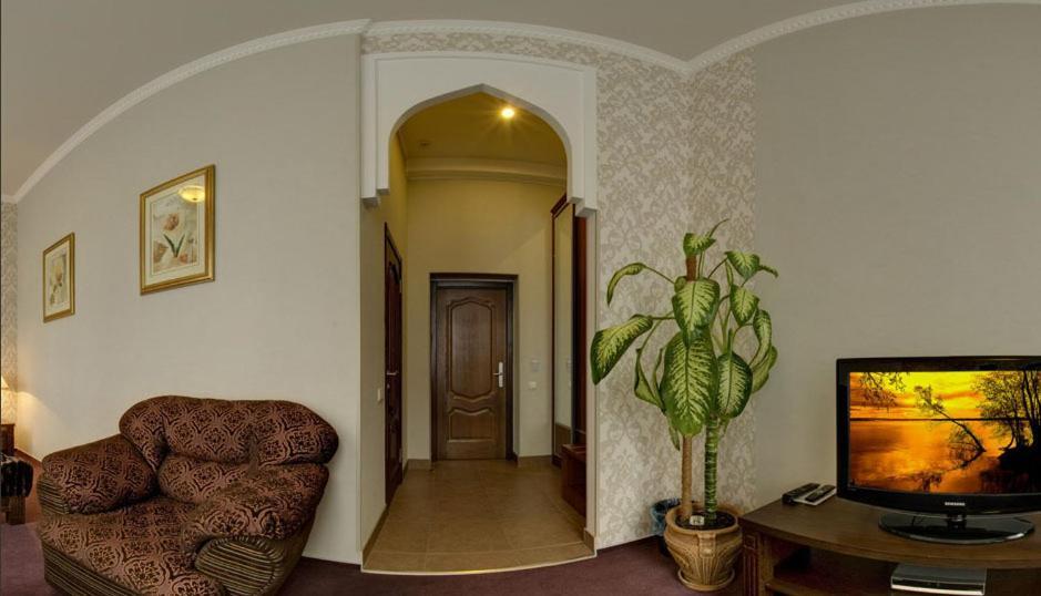 Four Rooms Mini-Hotel Kharkiv Chambre photo