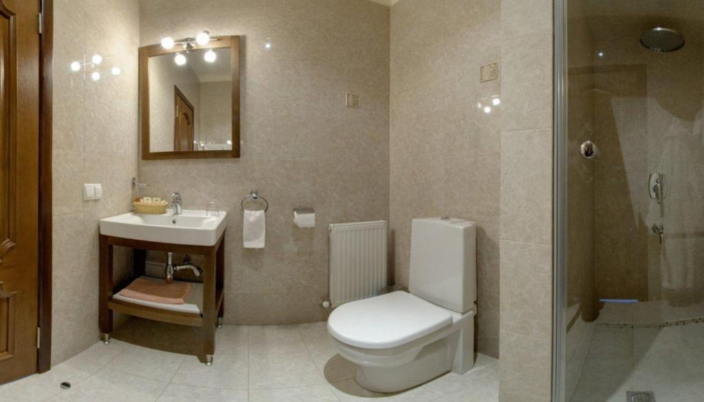 Four Rooms Mini-Hotel Kharkiv Chambre photo